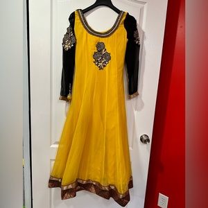 Indian ethnic Kurta anarkali for pithi mehndi yellow and black